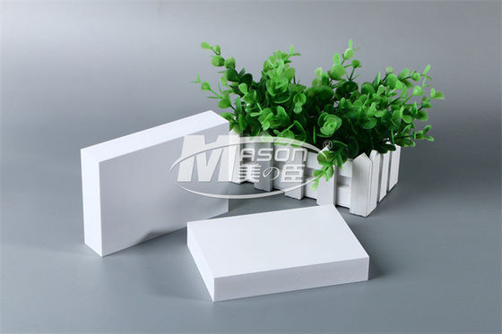 Маршрутизатор CNC режа PVC пенится доска 18mm для шкафа